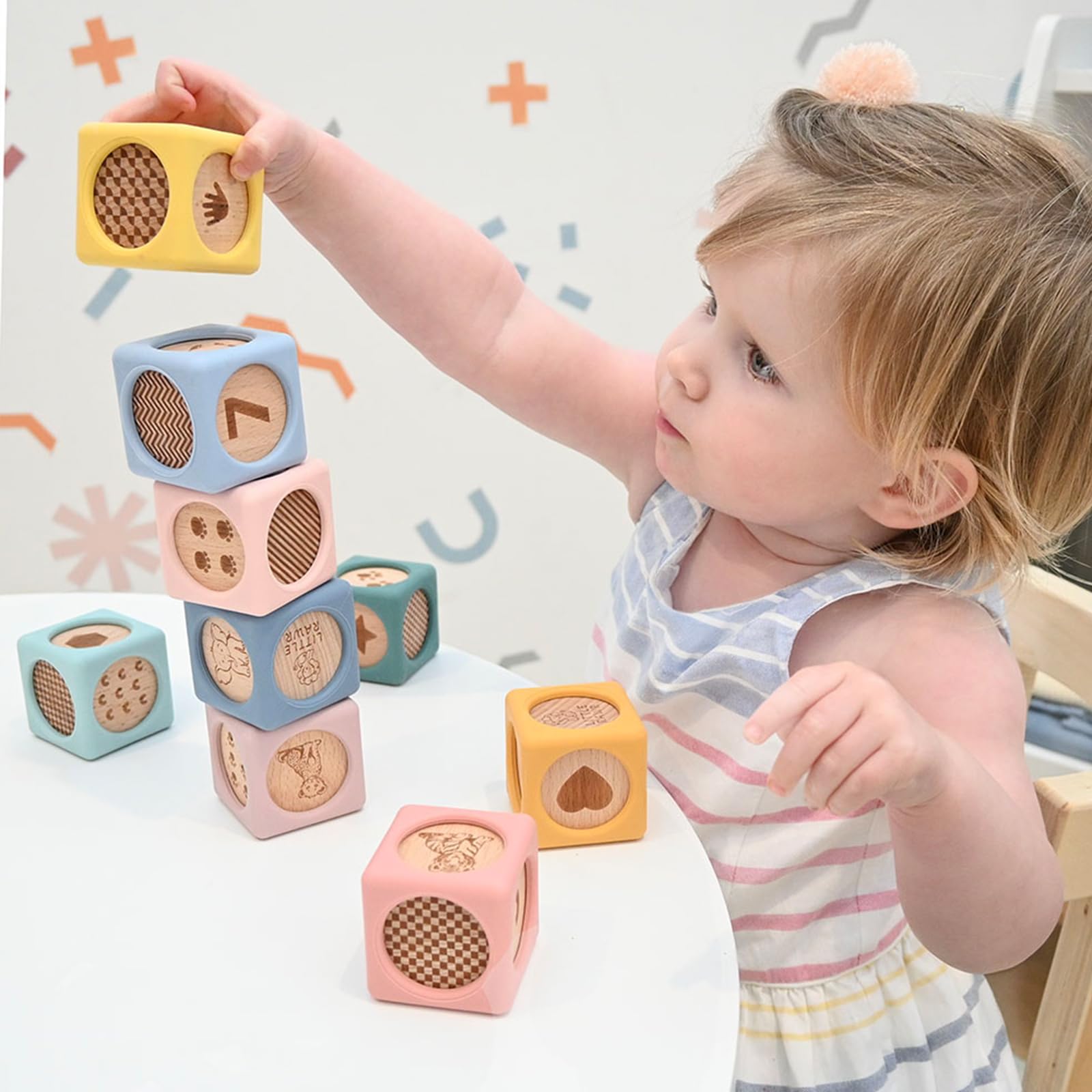 Little Rawr gift-ready set for babies and toddlers seeking natural materials.