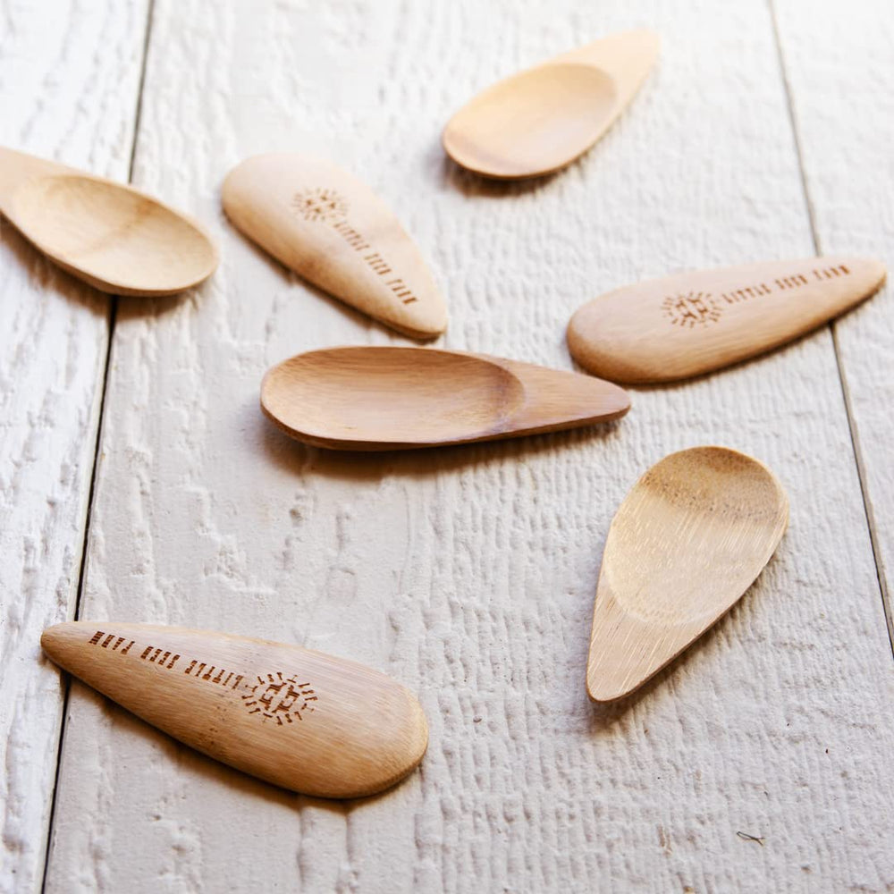 Eco-friendly tool supporting sustainable personal care routines.