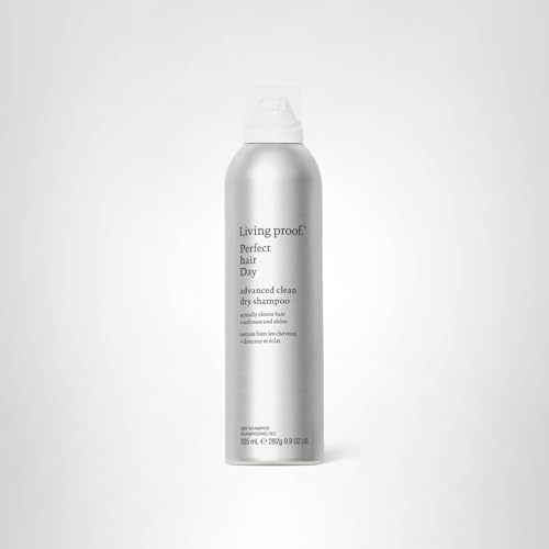 Living Proof phd dry shampoo hair bounce after use indicates freshness.