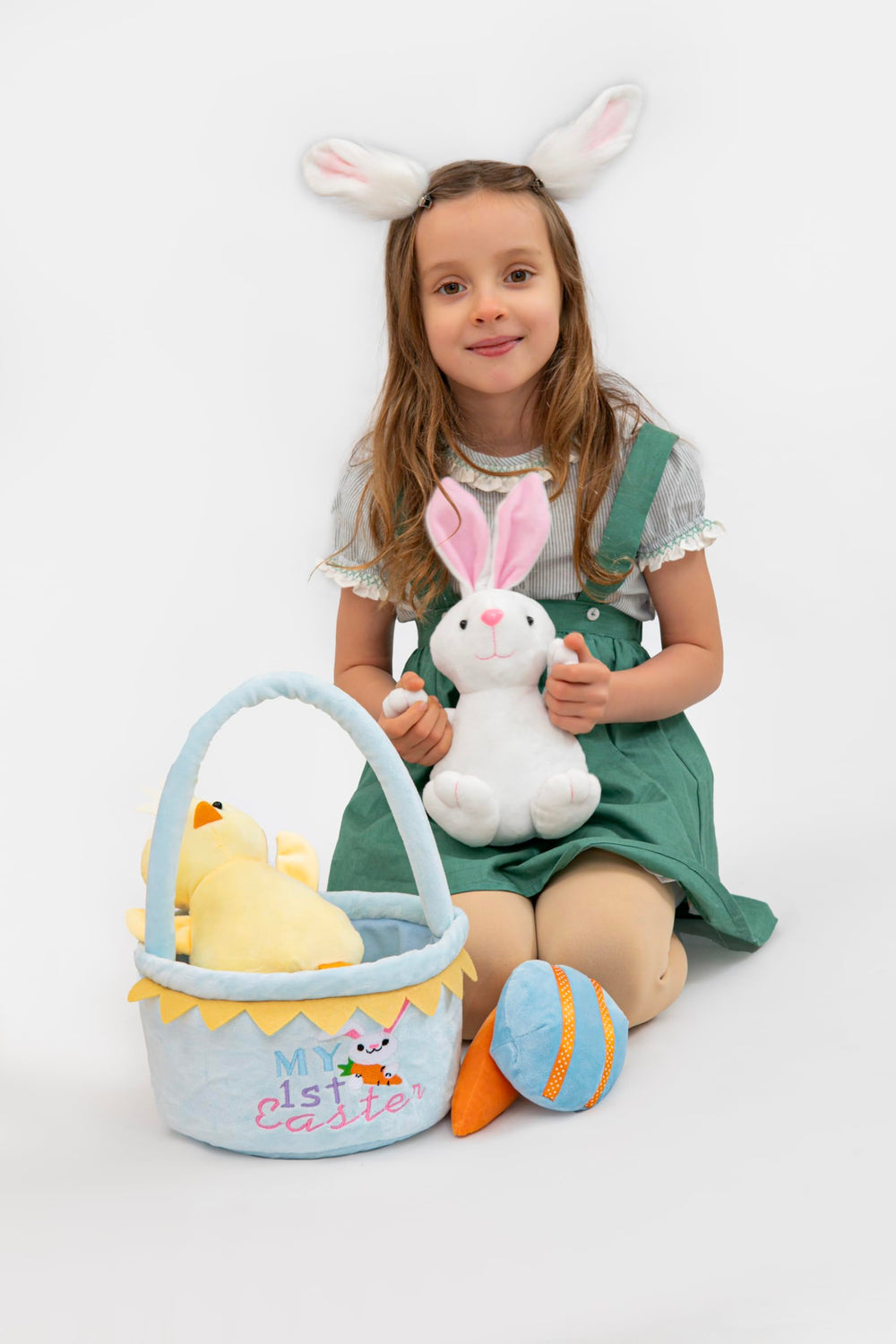 Lofytain baby first Easter basket, gentle keepsake and display.