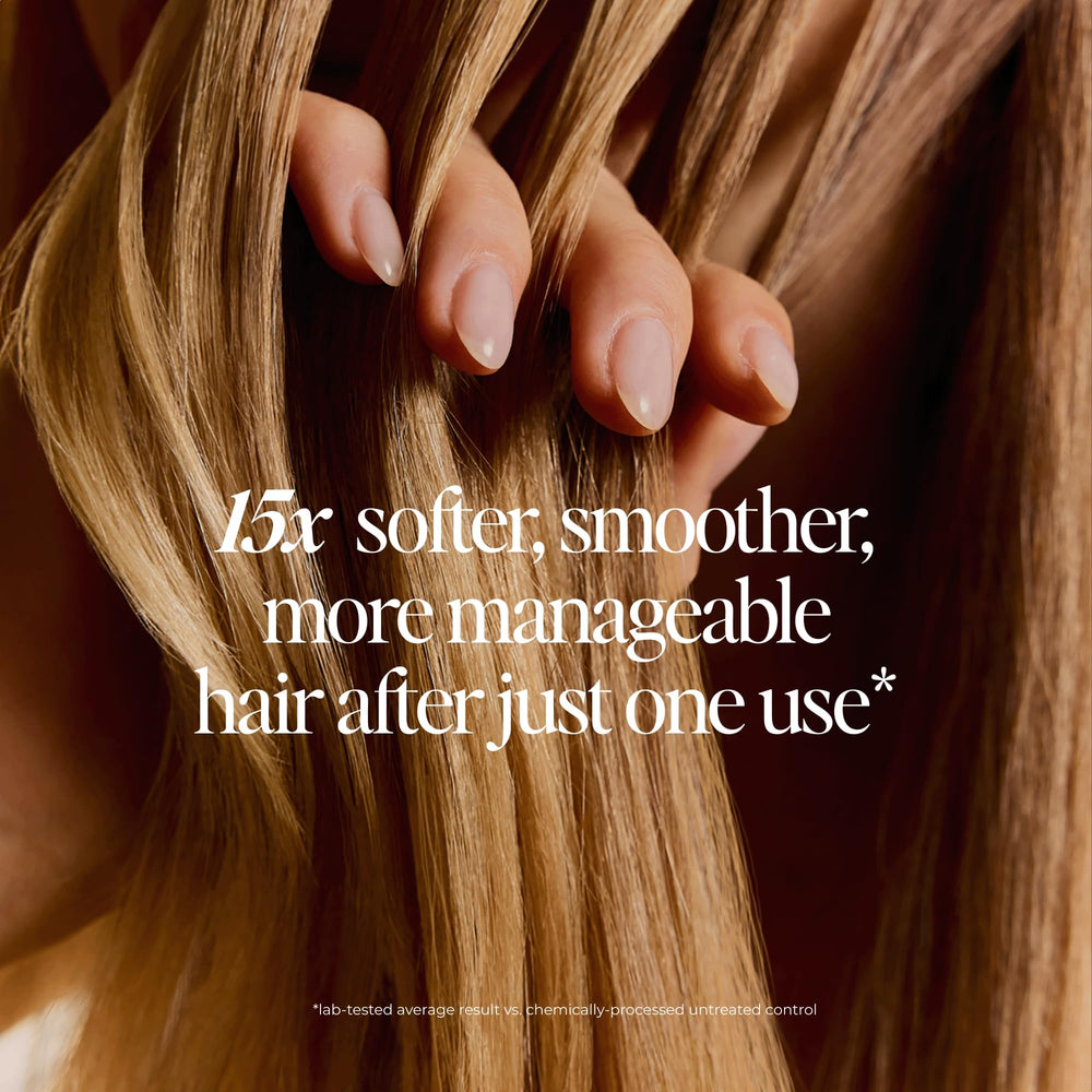 LolaVie Glossing Detangler before and after for softer, manageable hair.