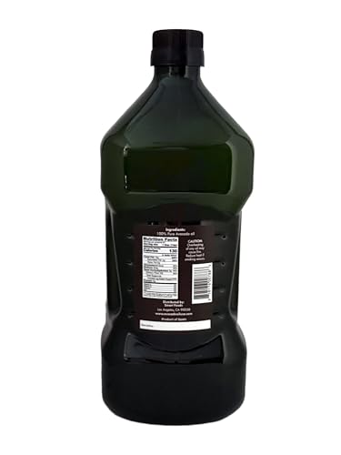 LOMBARDI avocado oil being poured ideal for sautéing and frying