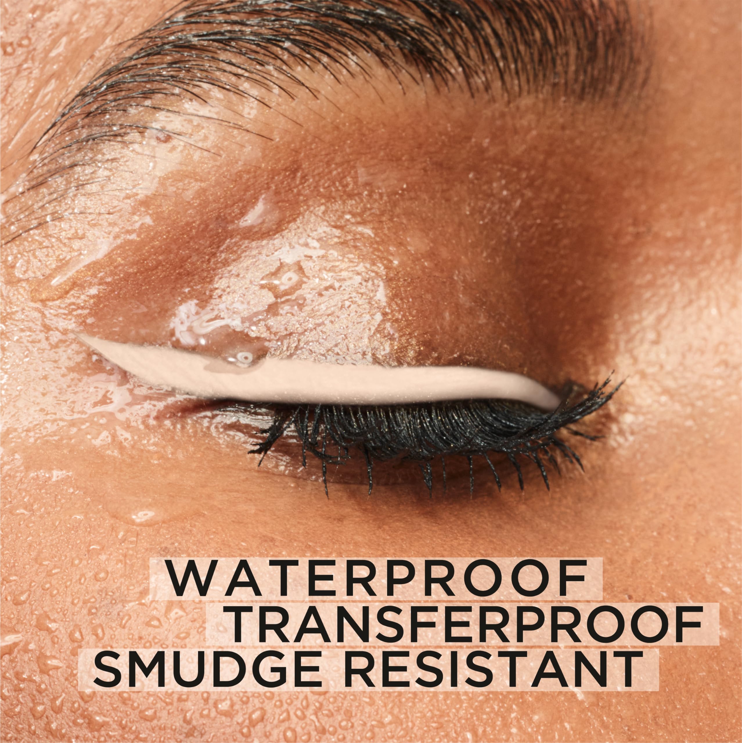 L’Oréal Paris Infallible Grip pencil blending tip creates soft, defined edges