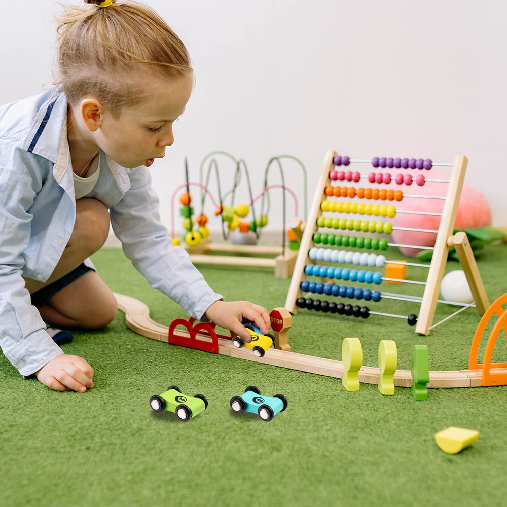 Lragvtbk clean and store easily after play with compact six-car set