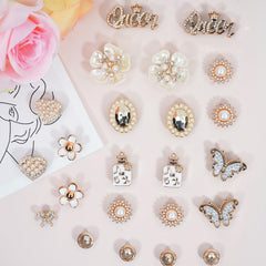 Lugailly queen and heart charms offer stylish flair for any pair.