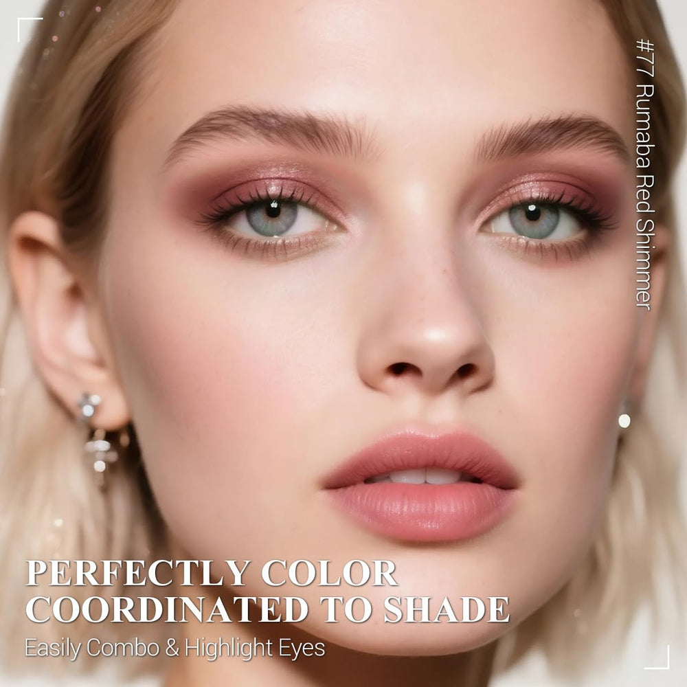 LUXAZA cream eyeshadow pencil applying on eyelid for smooth, even coverage
