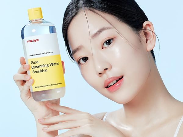 Ma:nyo Pure Cleansing Water triple micellar technology graphic demonstrates deep impurity removal.