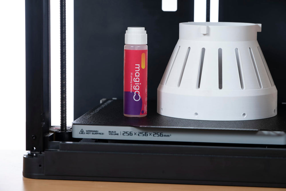Magigoo MO2016 is odorless and safe for home workshops.