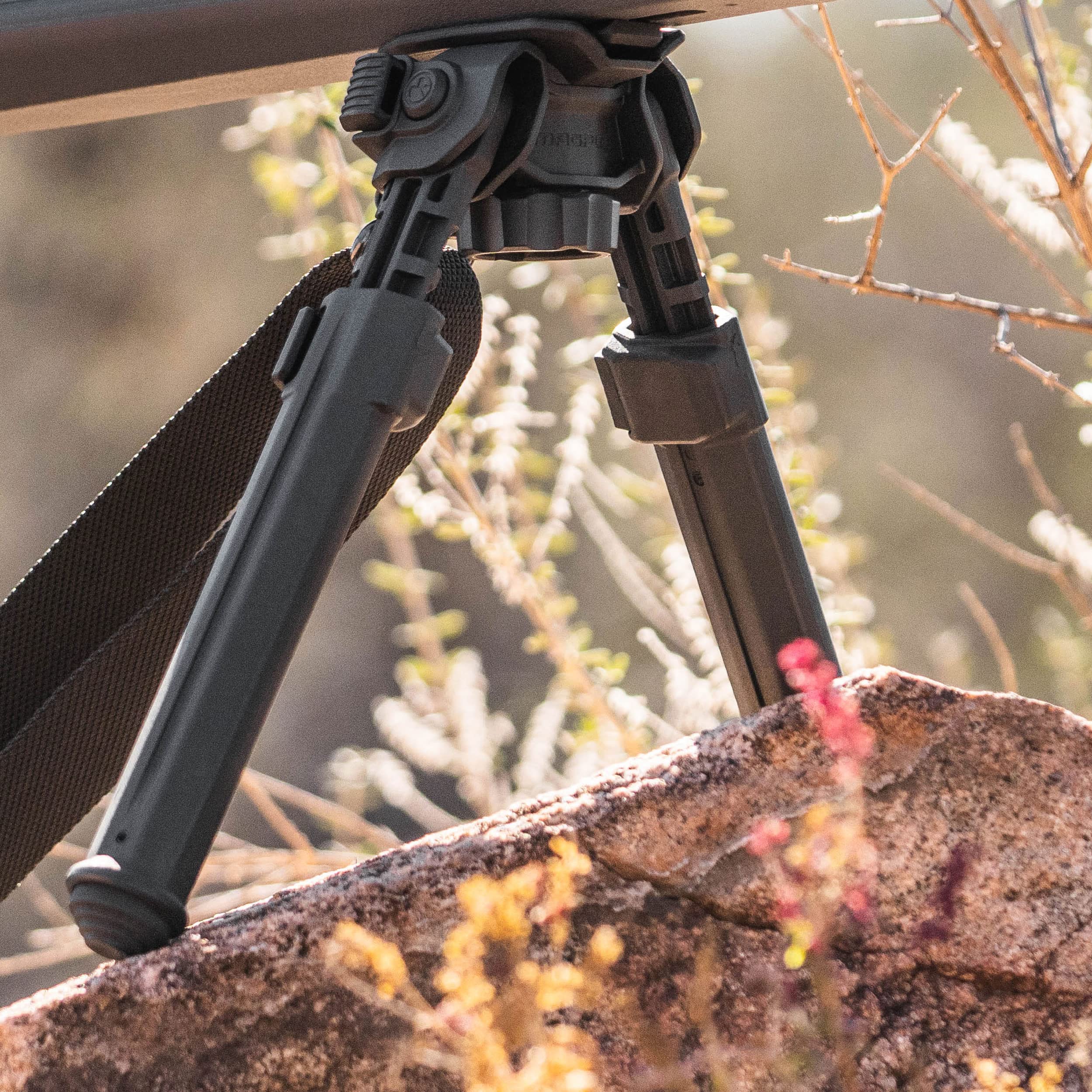 Magpul MOE Bipod folded height shows compact, low-stack design