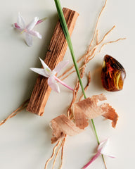 Maison Louis Marie No.04 Bois de Balincourt packaging detail showing vegan, cruelty-free promise.
