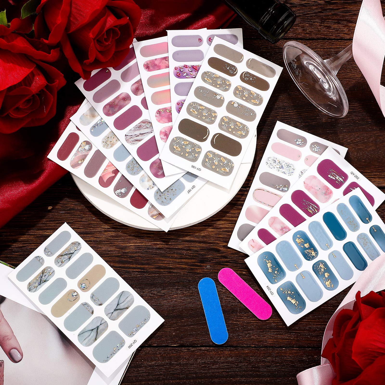Maitys holiday decor nails with full-wrap stickers for festive styling.
