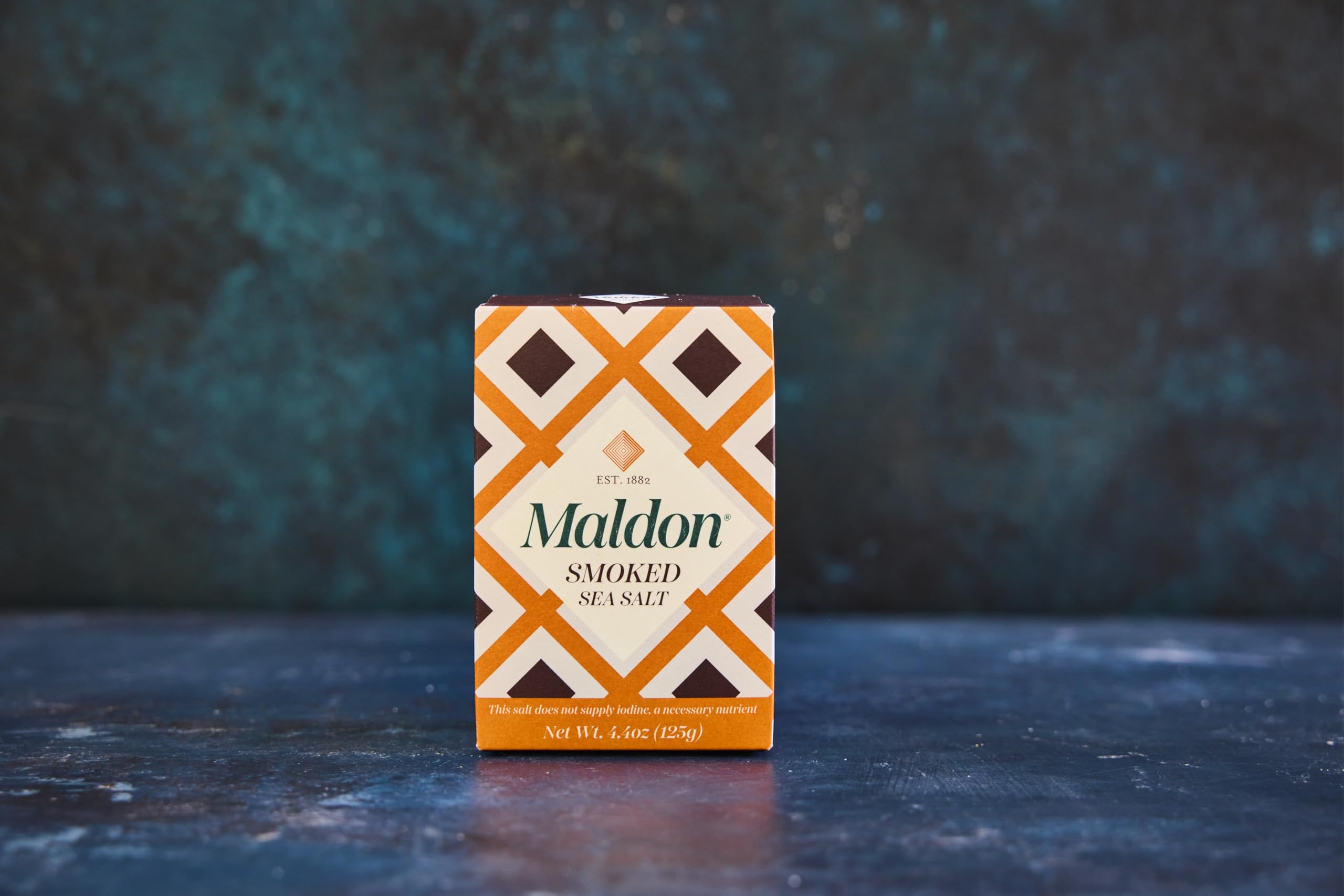 Maldon hand-harvest tradition echoes across generations in every flaky crystal.