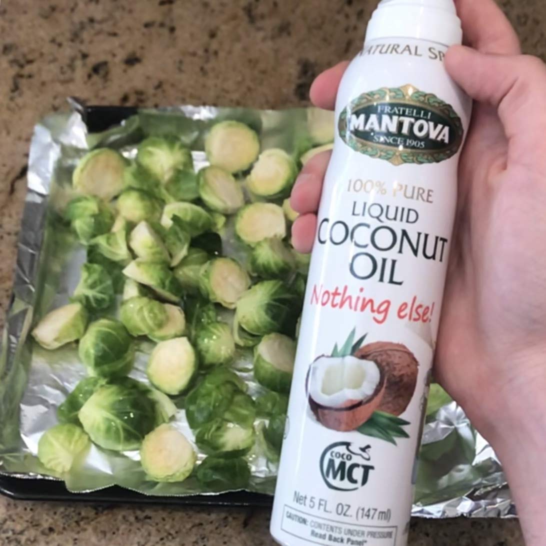 Mantova coconut oil spray during grilling of vegetables