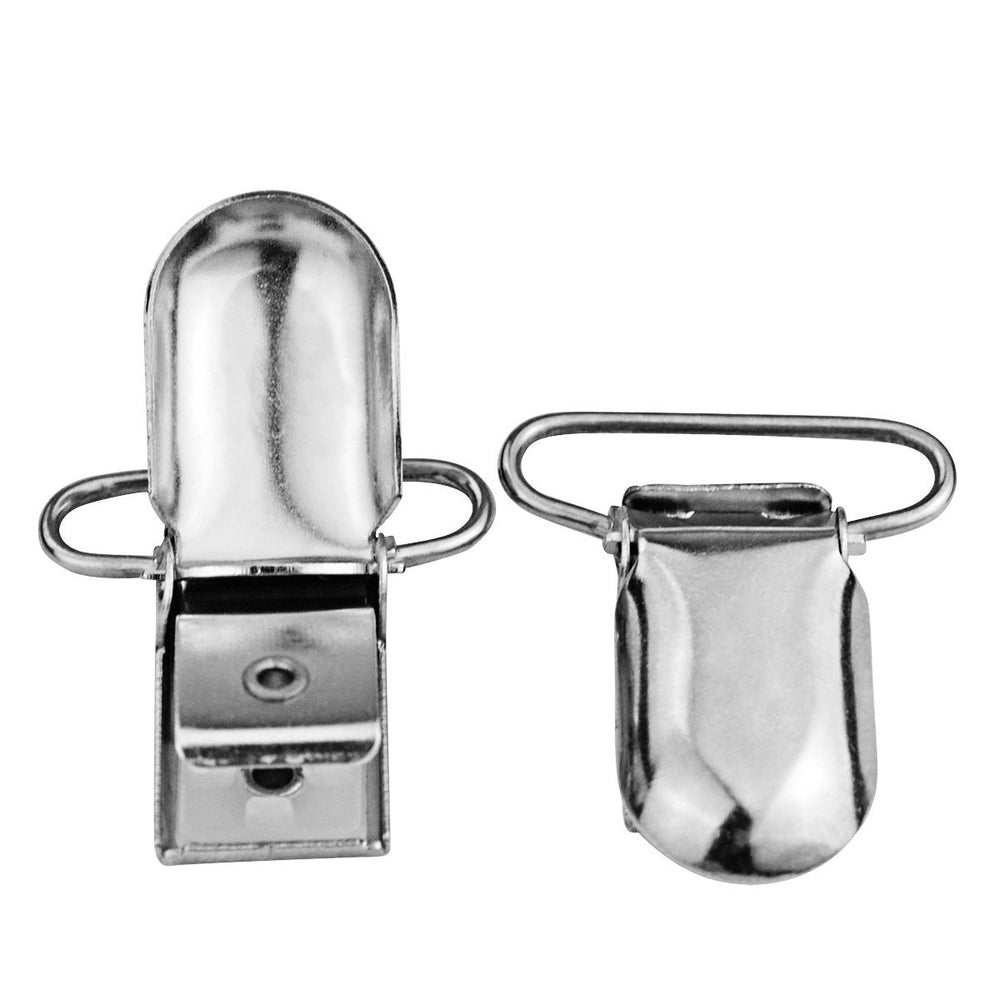 Marrywindix pacifier-holder clips showing securing teeth detail
