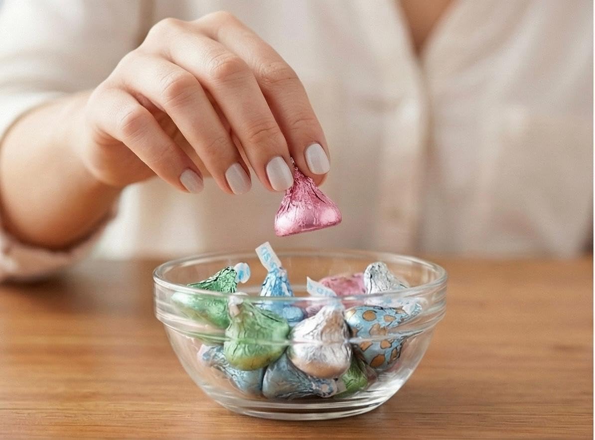 MASHBOX Hershey's Kisses Easter candy for office celebrations and classroom treats.