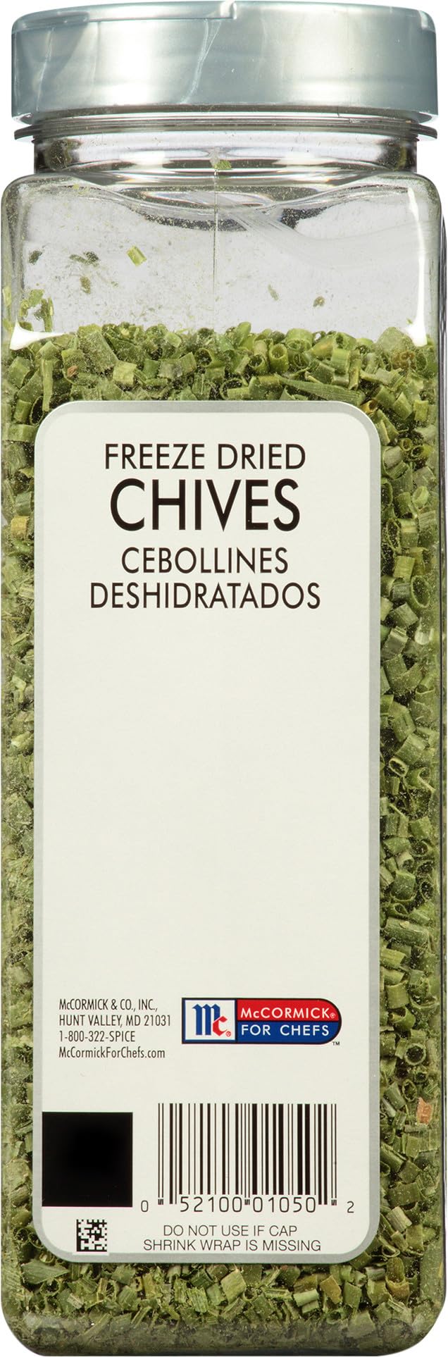 Seasoning chives on fish and chicken for a delicate herbal finish