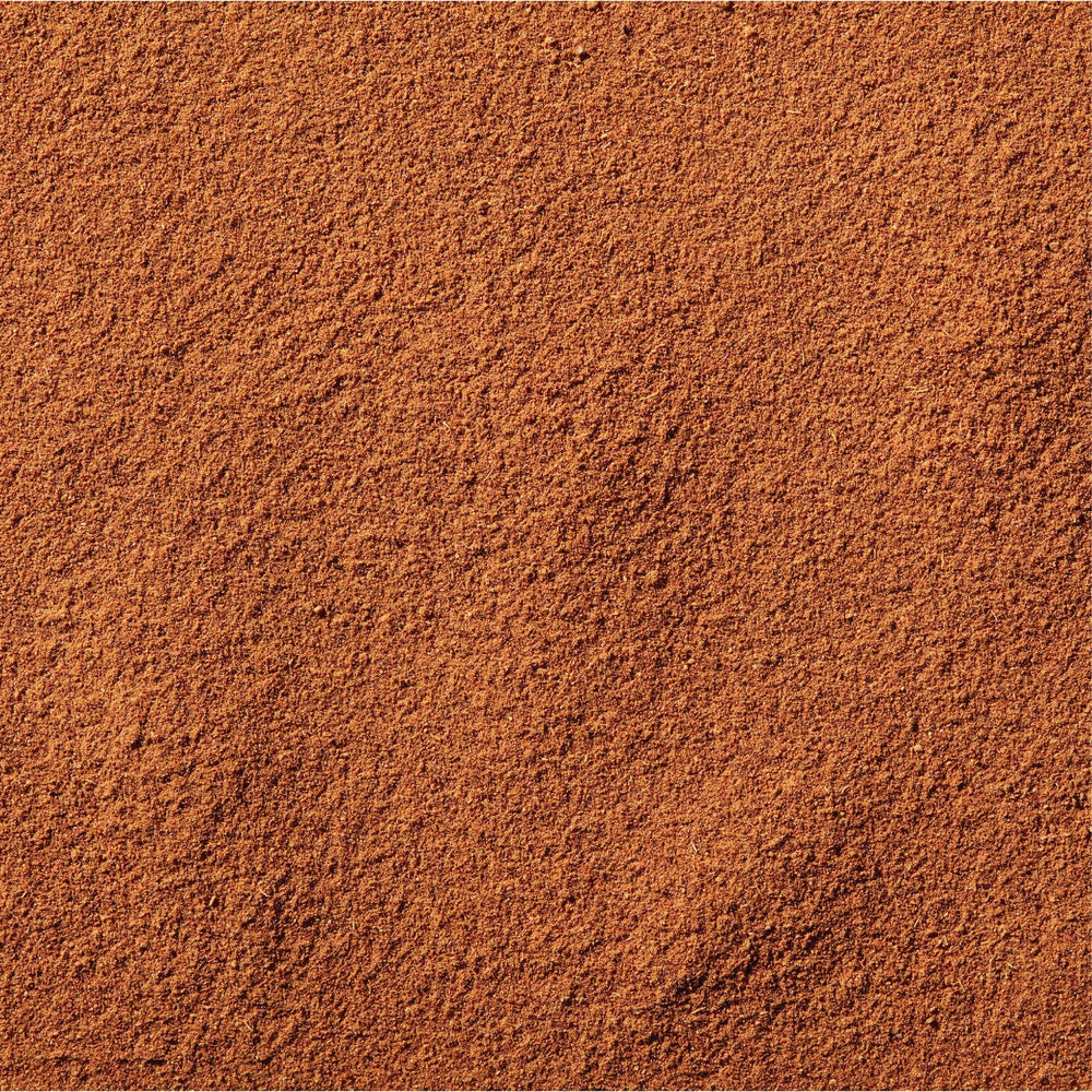Holiday dining table with McCormick Pumpkin Pie Spice aroma