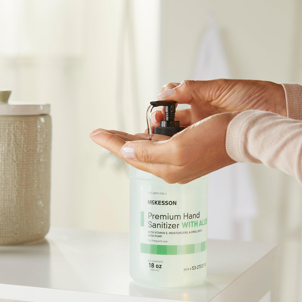 Moisturizers and vitamin E listed on back label detail