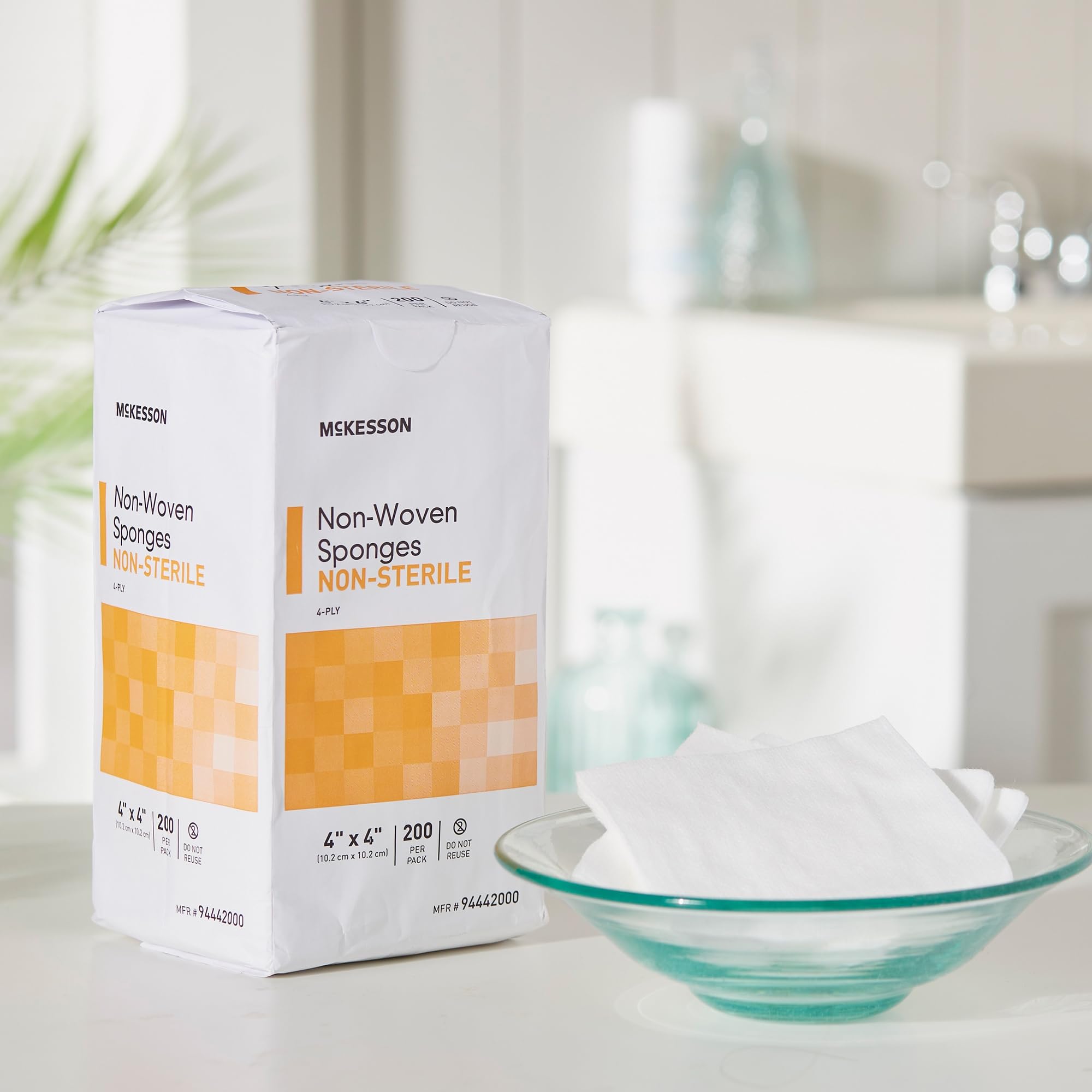 McKesson sponges product packaging view, easy access and inventory planning.