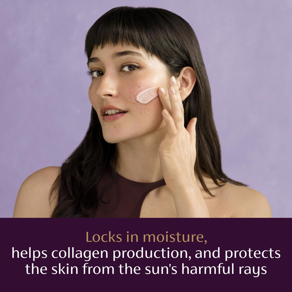 Mederma Scar Cream Plus SPF 30 application on hand illustrates daily use.