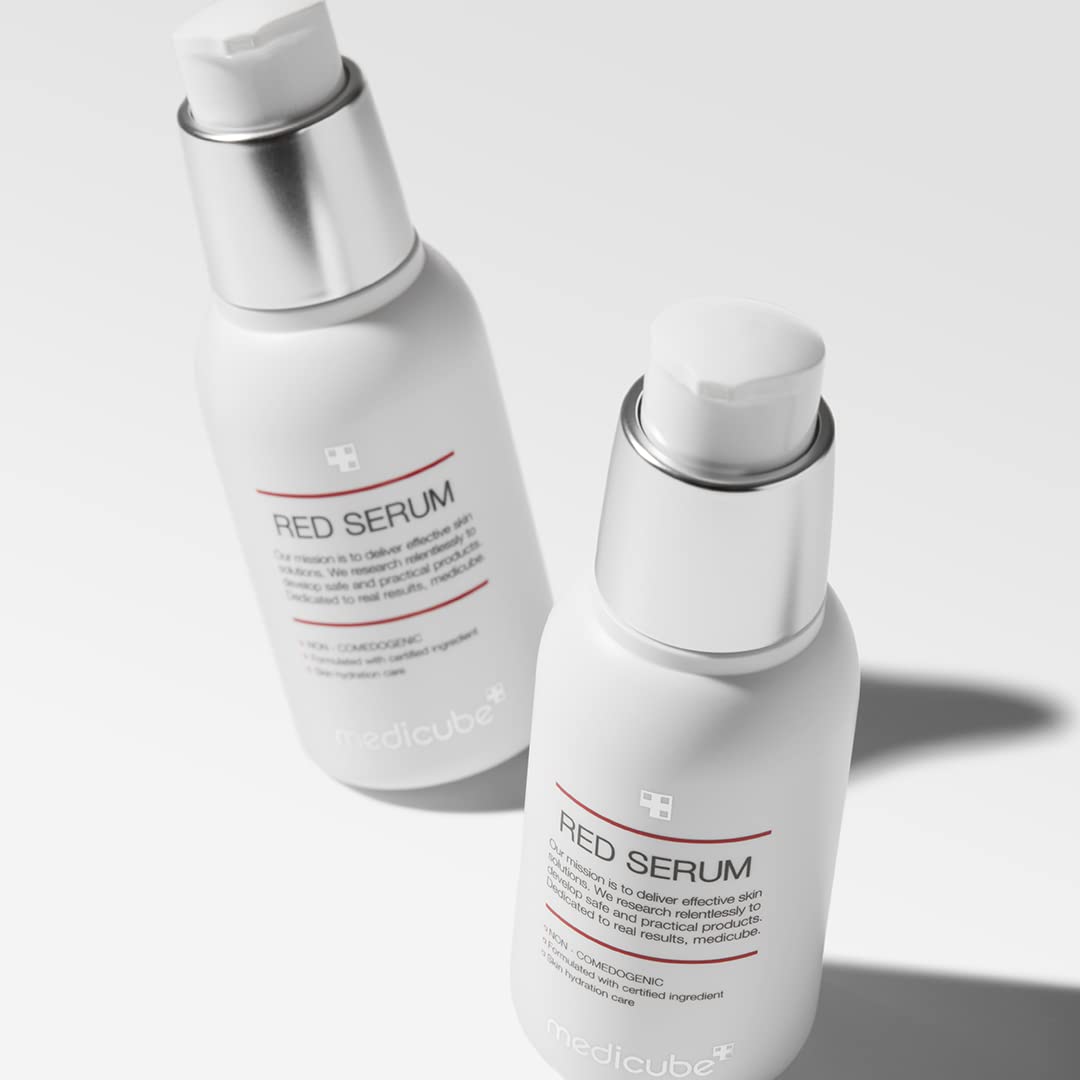 Medicube Red Serum 2.0 pump-dispense image for easy, quick routine application.