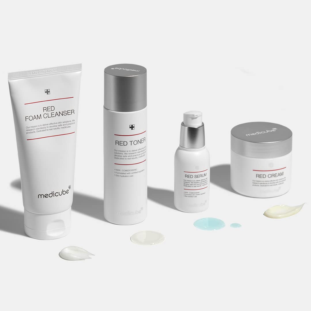 Medicube Red Toner 2.0 on skin, demonstrates routine use after cleansing.