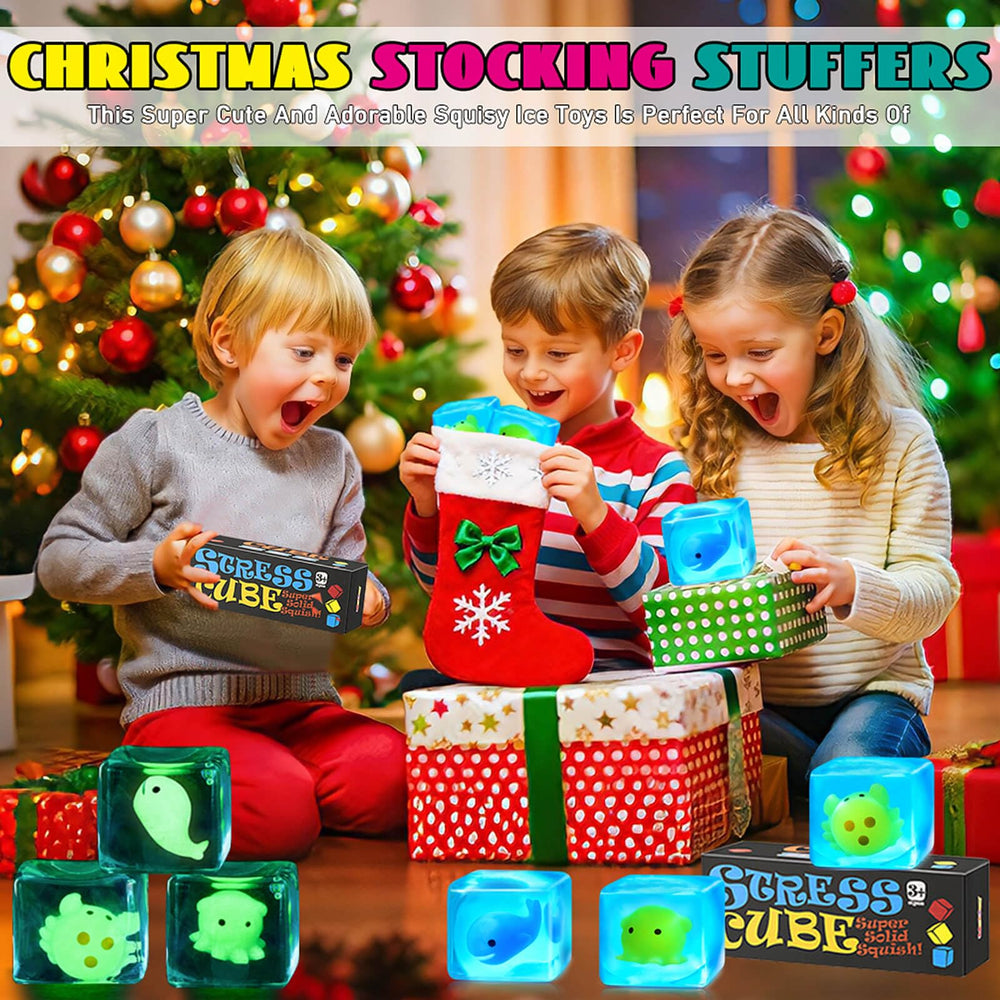 Meijoy glow-in-the-dark mochi whale cube glows after light exposure.