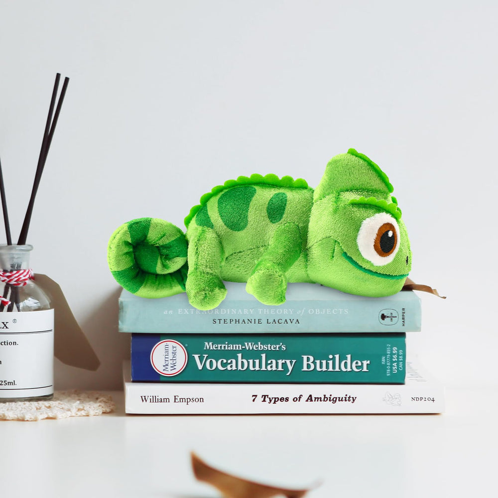 Mejglrc chameleon cosplay accessory enhances party outfits with playful charm.