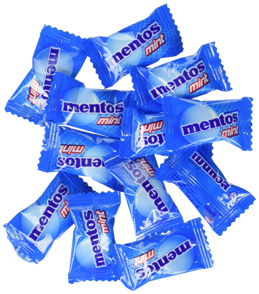Mentos Foodkoncept chewy classic fresh mint front-pack view, great for gatherings.