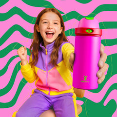 Meoky 2-in-1 lid feature highlighted for easy sipping or quick swigs.