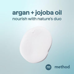 Method Men glacier-granite lather-shot demonstrates quick cleanse and lightweight feel.