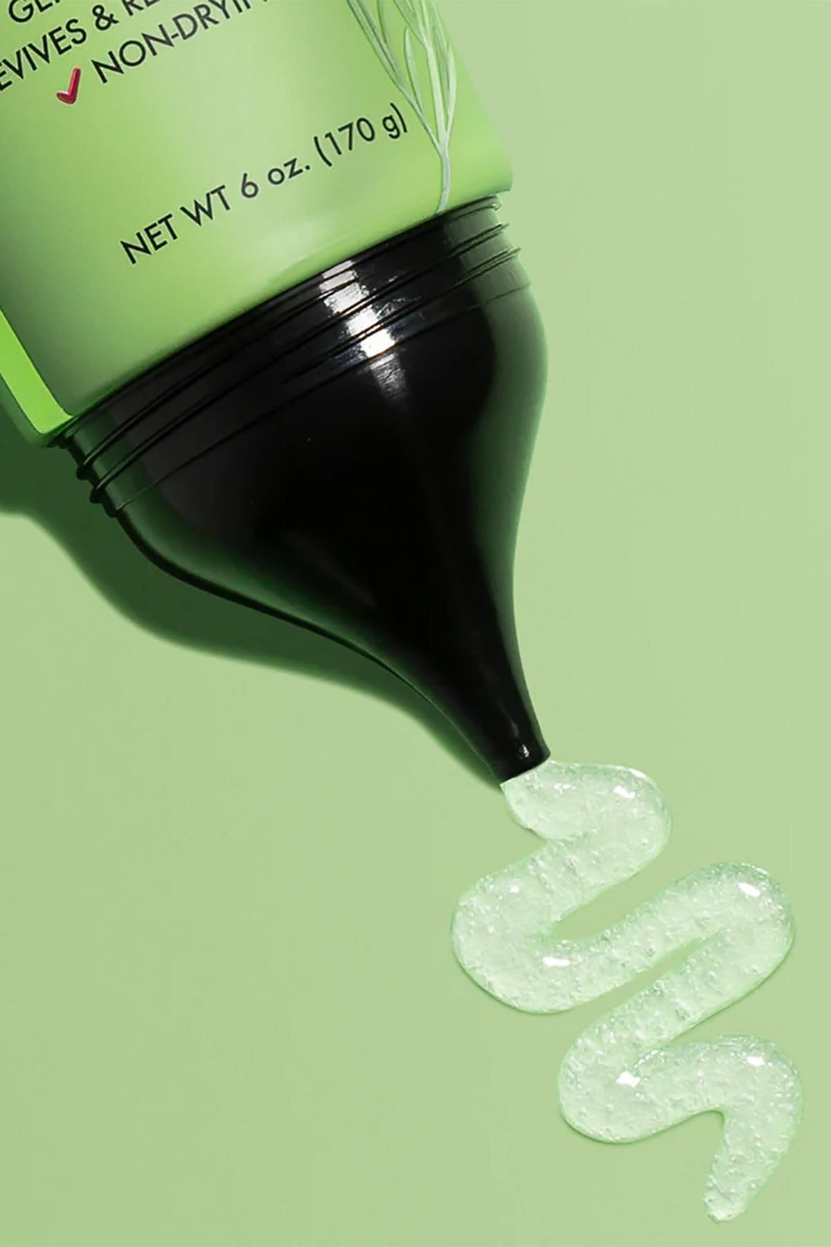 Mielle Organics scalp massage with the scrub delivers a refreshing pre-shampoo treatment.