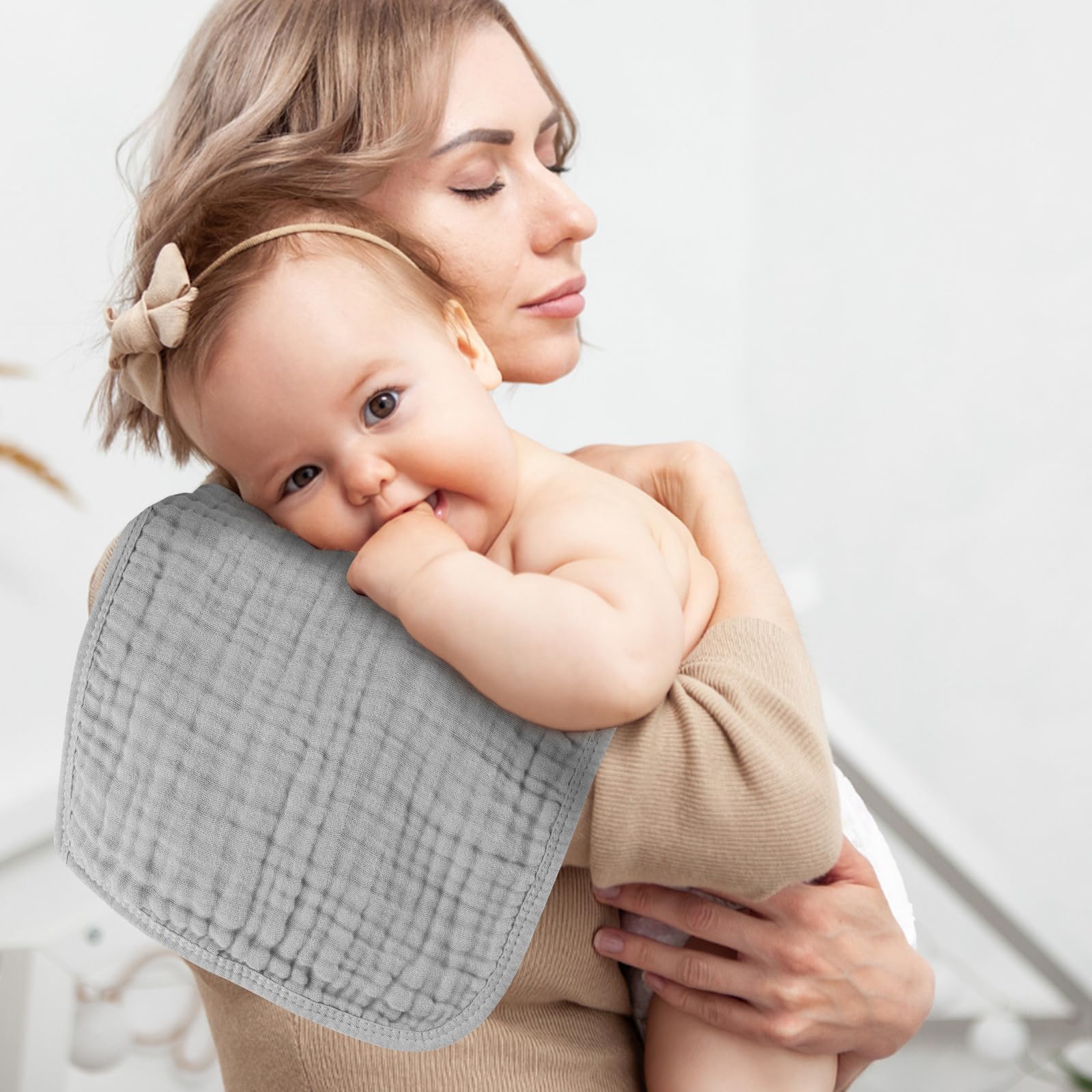 MIGIOL 5-pack is versatile as bibs or washcloths.