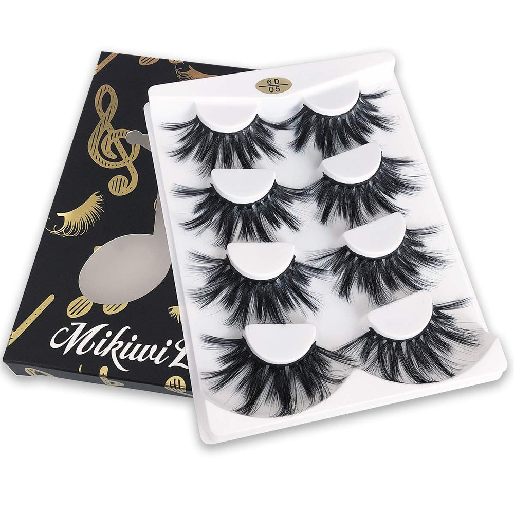 Mikiwi close-up of soft faux mink hairs for a fluffy, comfortable lash line.
