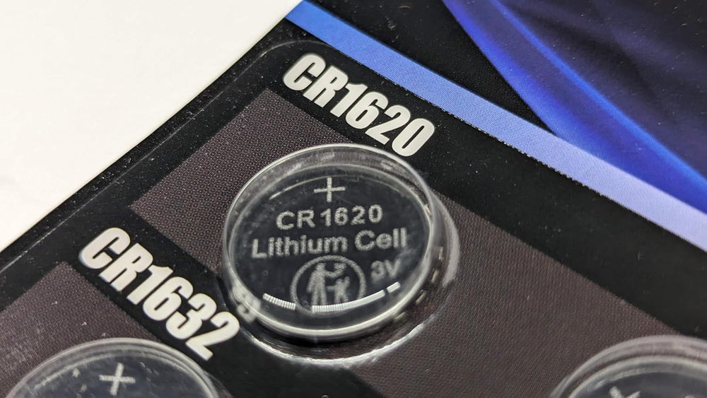 Milestock packaging and label close-up, ready-to-use battery set
