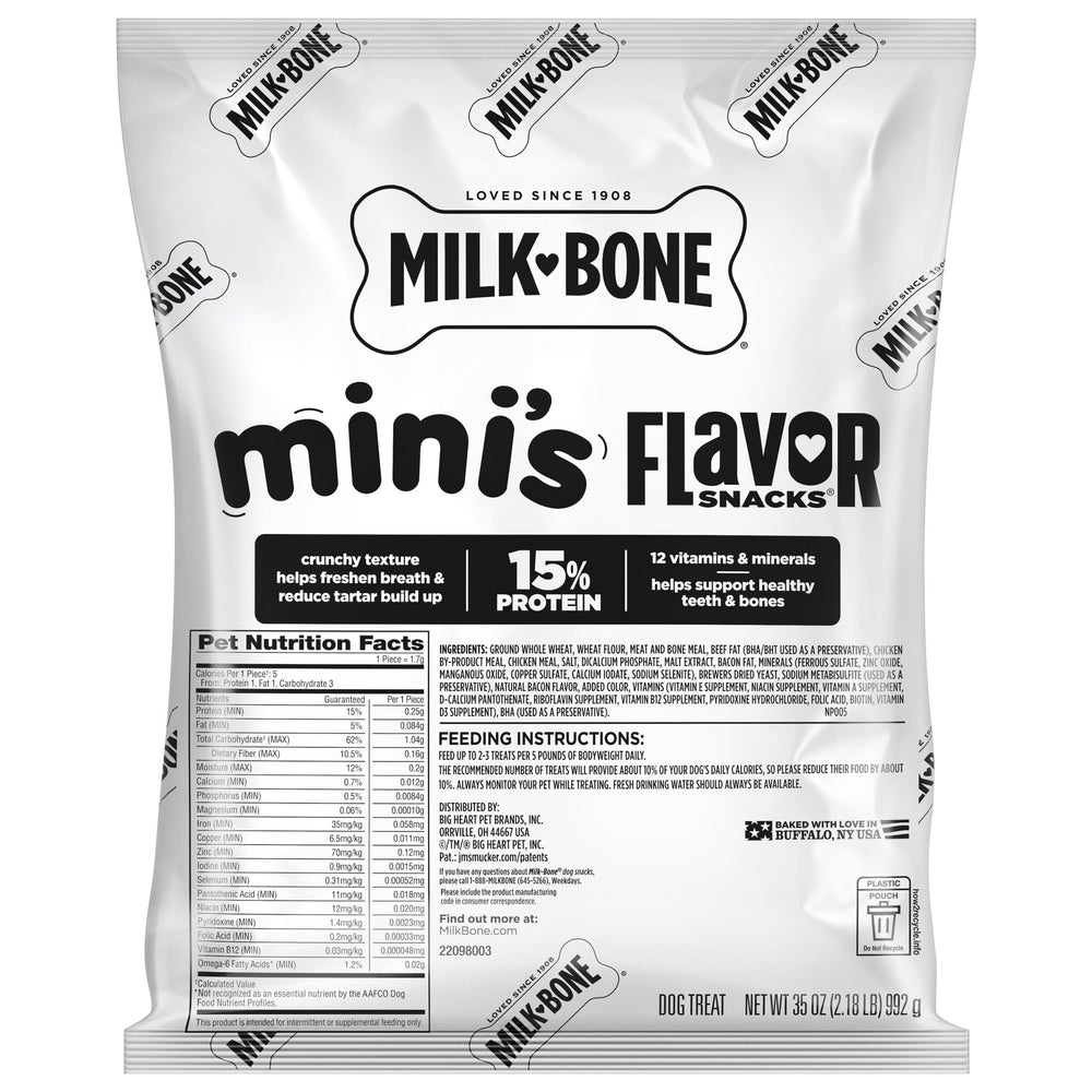 Training-ready treats for quick cues with Milk-Bone Minis.