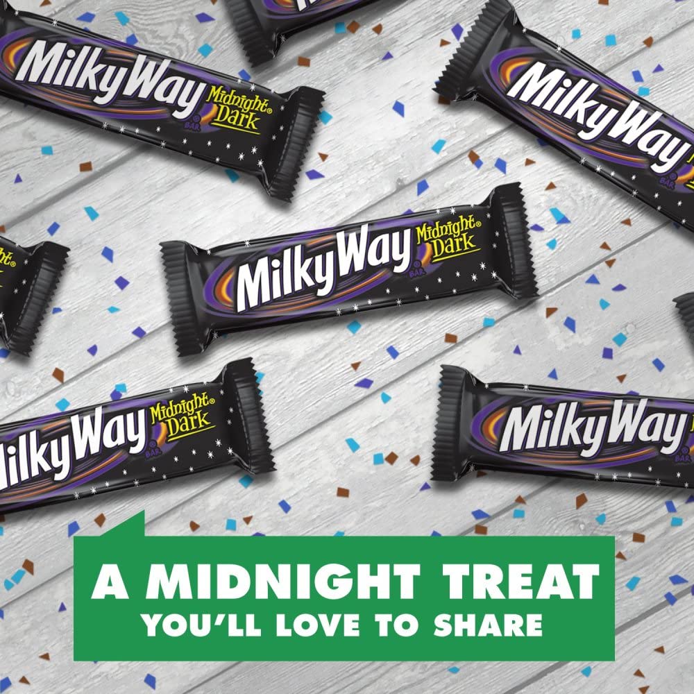 Wrapper image of Milky Way Midnight Dark for desk-friendly snacking.