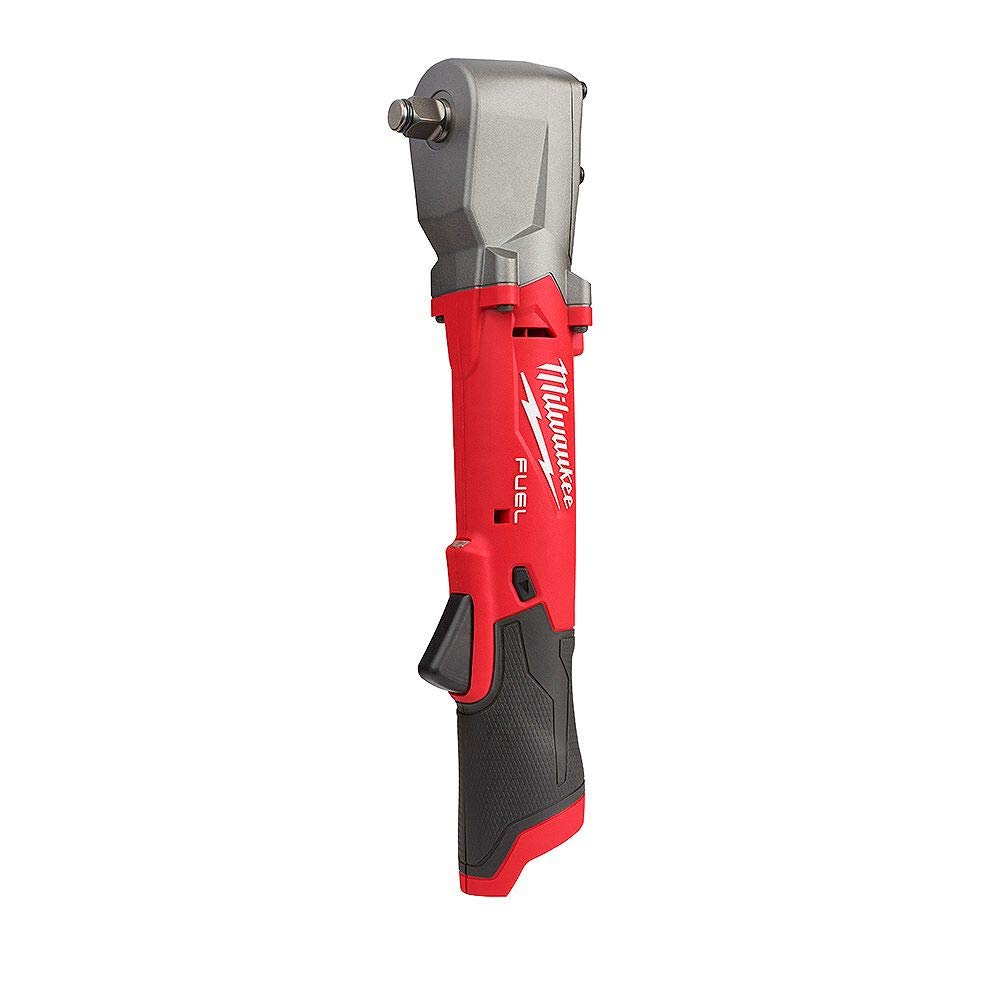 Milwaukee 2565-20 friction ring enables quick socket changes.