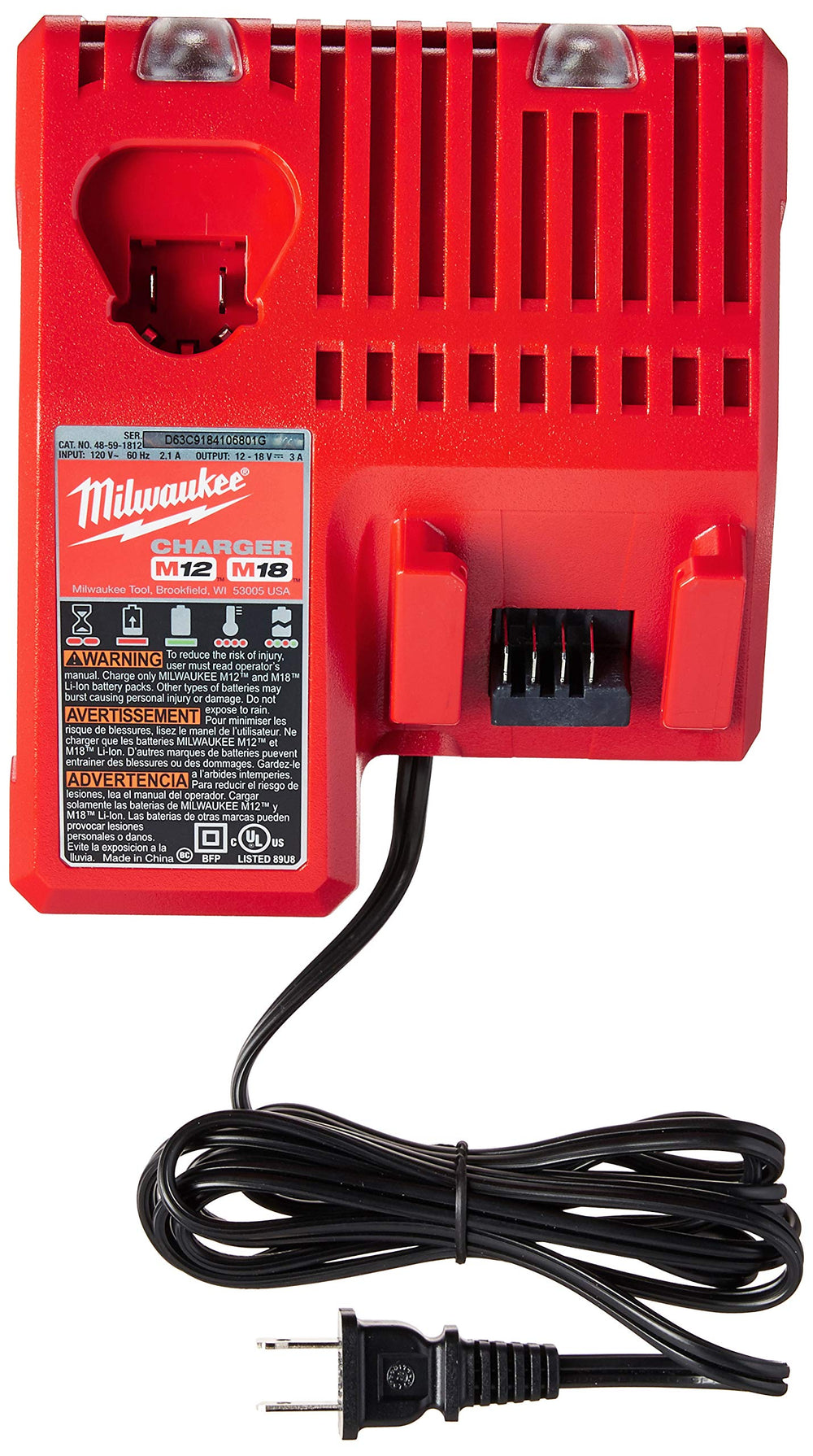 Milwaukee M18 REDLITHIUM XC5.0 battery pack in packaging shows rugged design for on-site use.