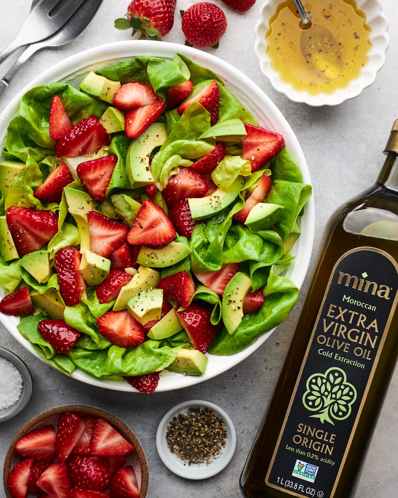 Mina monounsaturated fats option demonstrates versatile, heart-healthy cooking potential.
