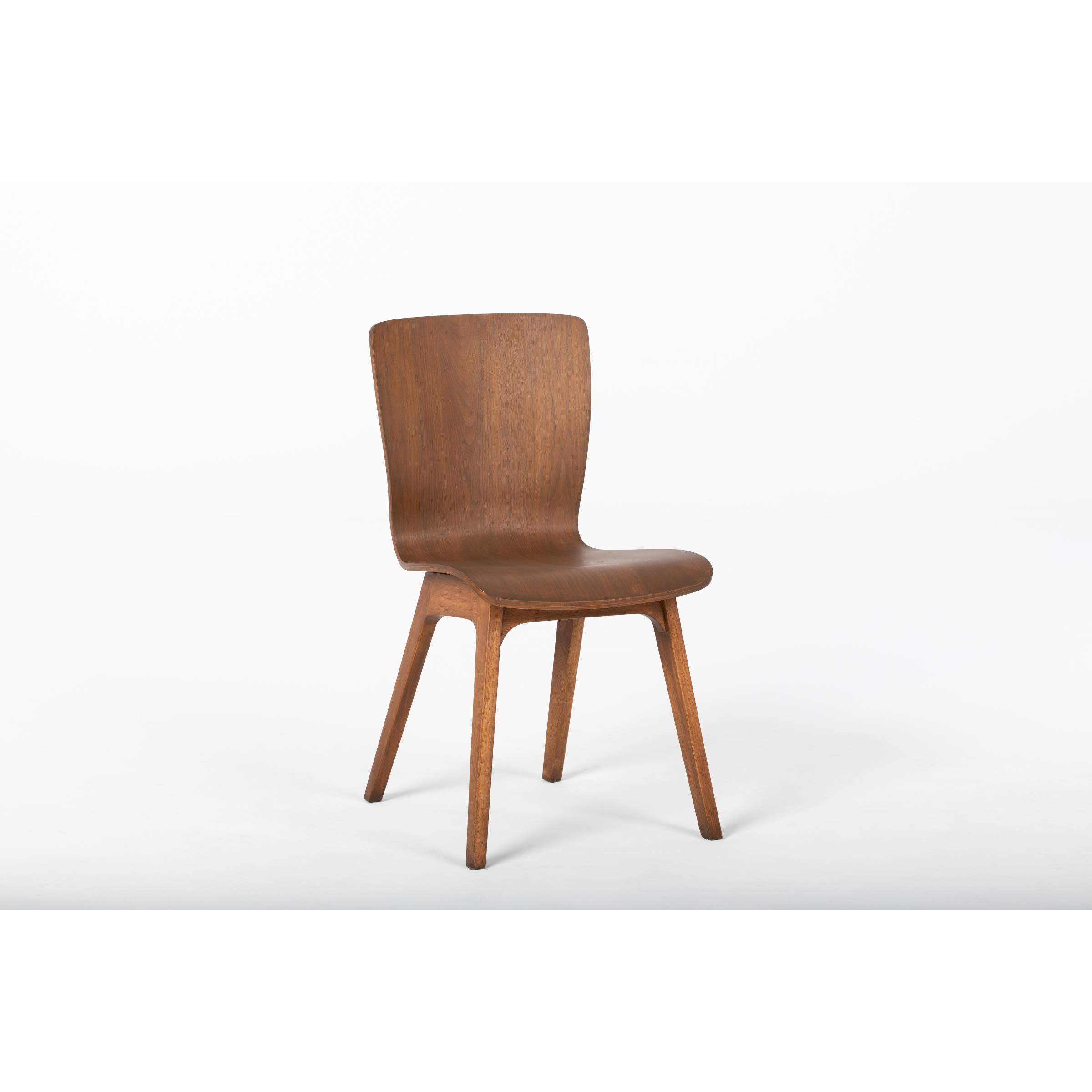 Minwax Polycrylic protects wood surfaces in furniture projects with crystal-clear coverage