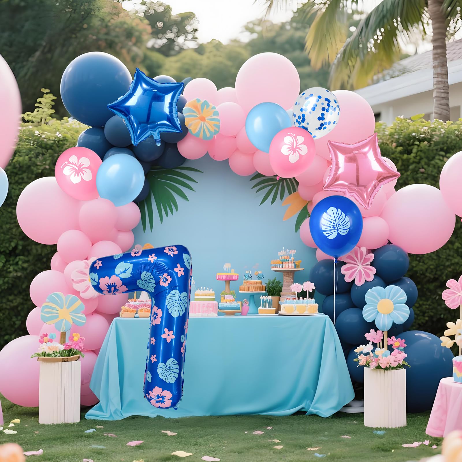 Minyu blue star foil balloon pairs with tropical colors for contrast