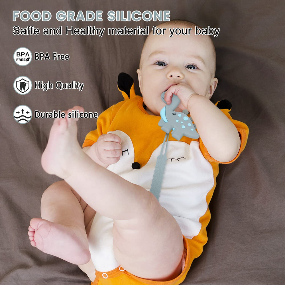 MISSLILI baby teether on clip in use during playtime
