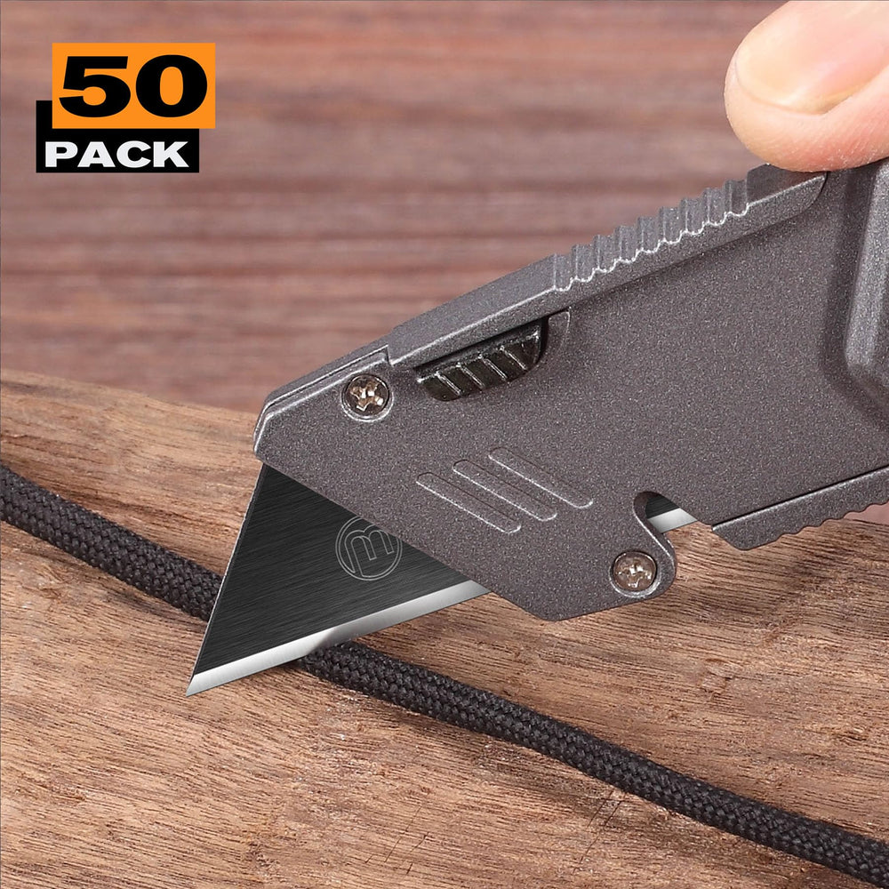 M MEEPO standard-fit blades compatible with many utility knives.