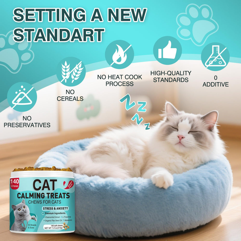 MNQAXZ cat calming treats travel-ready scene for vet visits.