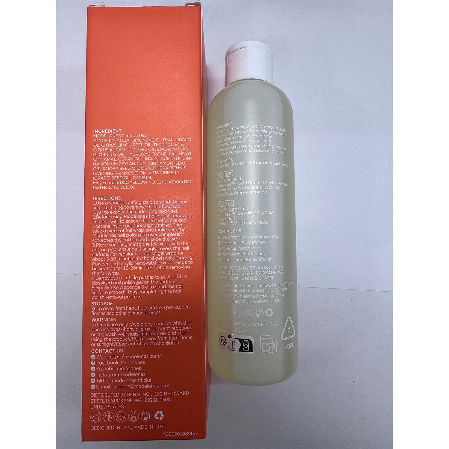 Modelones travel-friendly 8 oz bottle suitable for on-the-go.