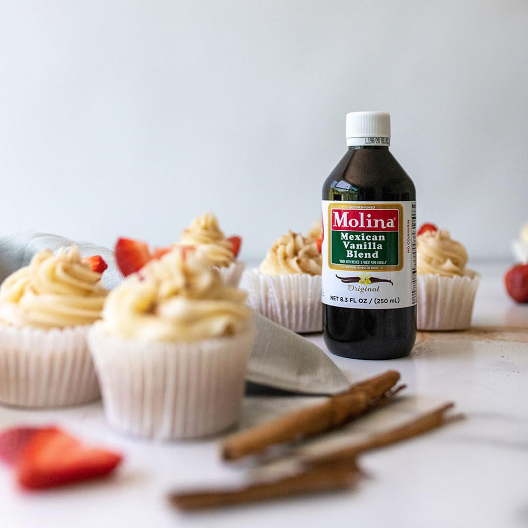 Molina Vanilla Blend used to flavor desserts and frostings