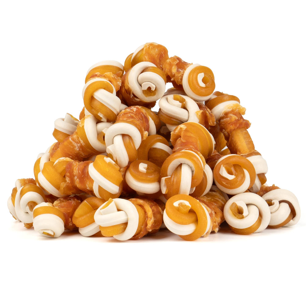 MON2SUN rawhide-free dog treats with mixed vegetables in 2.5-inch chews for small dogs.