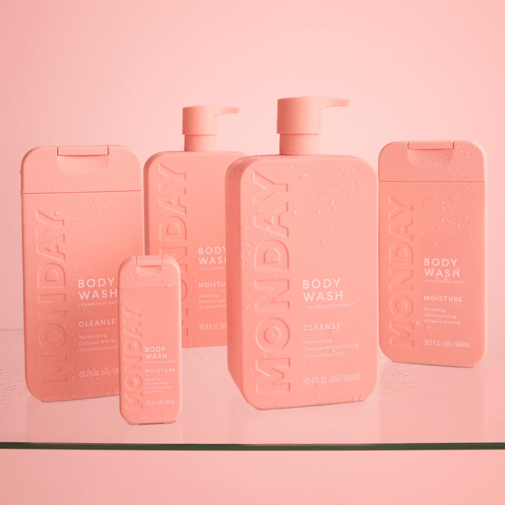MONDAY Haircare MOISTURE pour action demonstrates easy lather release and cleansing.