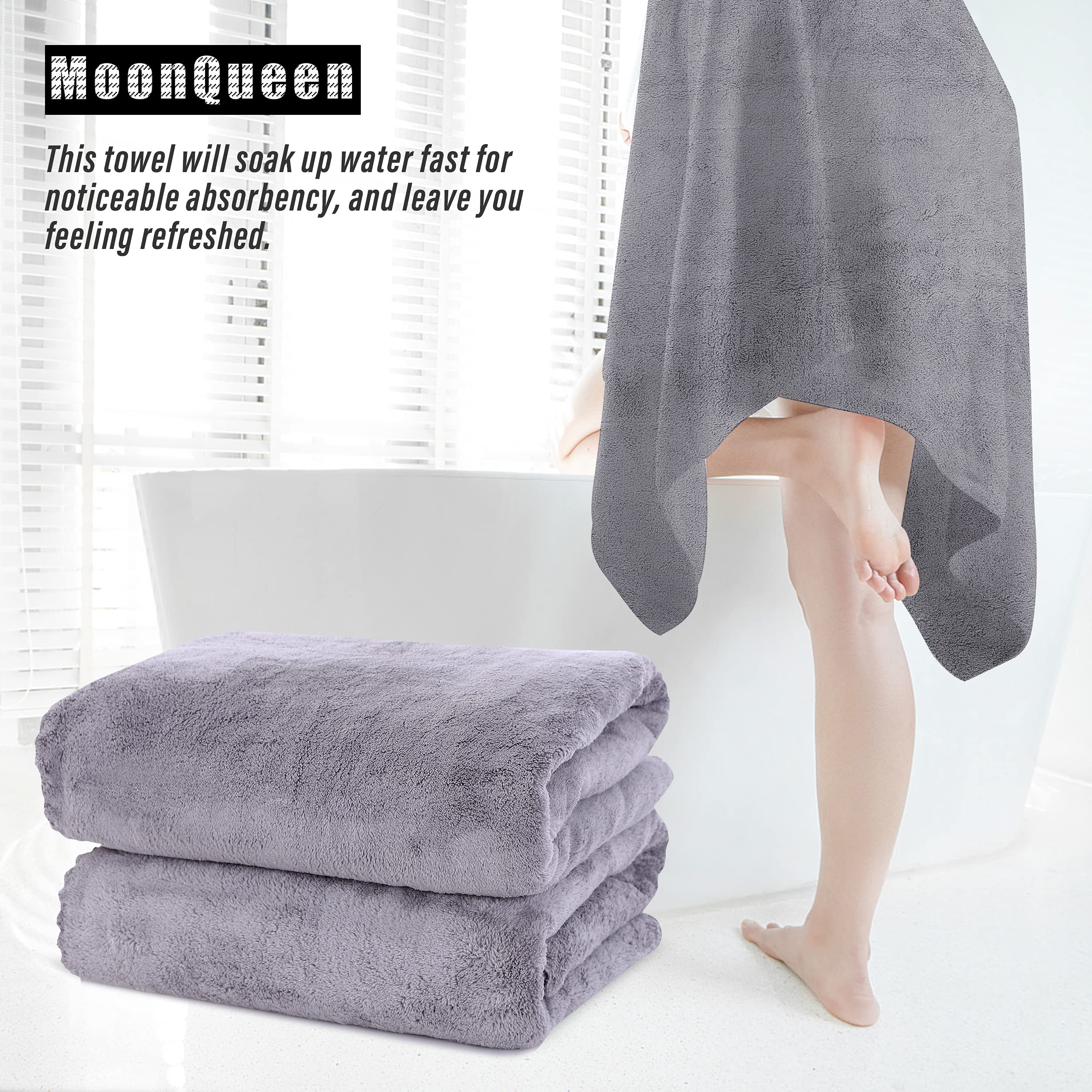 MOONQUEEN towel ideal for gym or beach sessions.